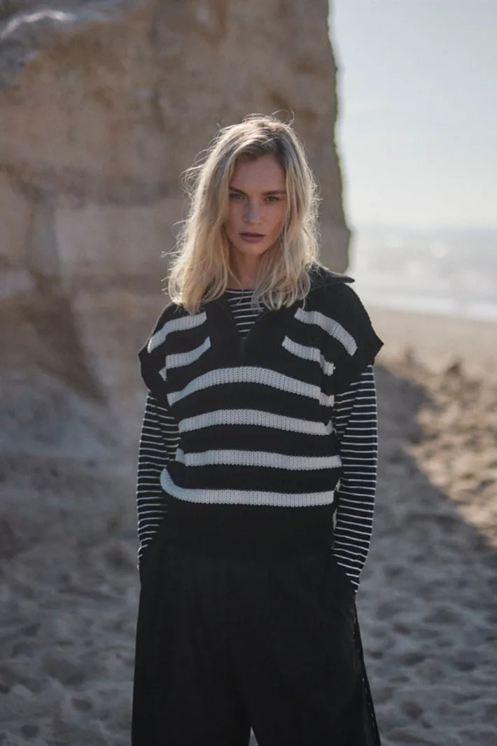 WOTE WOTE Damen vegan Strickweste Streifen Schwarz Weiß, Schwarz, – Produktbild 2 von 2