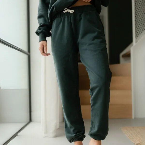 NORDLICHT NORDLICHT Damen Sweathose aus 100% Baumwolle NOVA, Waldgrün (grün), – Produktbild 2 von 4