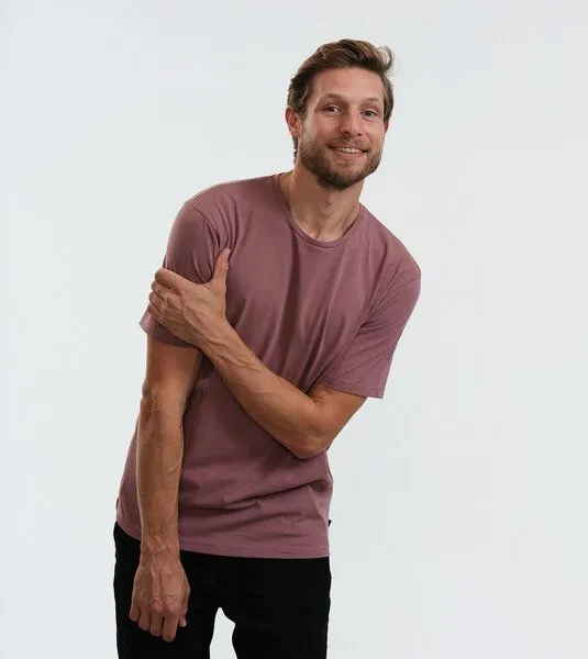 Gary Mash GARY MASH Herren Basic T-Shirt aus Biobaumwolle, Rosébraun, – Produktbild 1 von 4