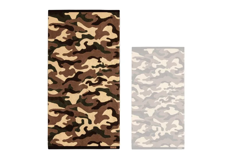 Zwoltex Handtücher Militär Design Badetuch 600 g/m² Baumwollfrottee, (70x140 cm 60° waschbar OEKO-TEX 100% GOTS Baumwolle), Detailreiche Tierillustration auf Handtuchstoff, Militär 70x140 cm, – Produktbild 2 von 5