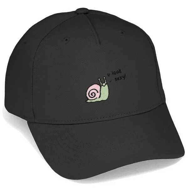 LIGARTI Bestickte Cap – Schnexy die Schnecke – LIGARTI Tiermanufaktur, Schwarz, – Produktbild 1 von 4