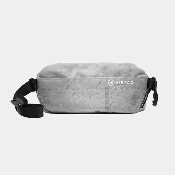 Airpaq Airpaq Große Bauchtasche 'Hip bag' aus Autoschrott, Cloudy, – Produktbild 4 von 4