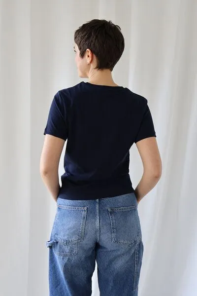 Kultgut Kultgut Artdesign - Biofair- Flauschiges Femin Shirt / Little Shark, Dunkelblau, – Produktbild 3 von 4