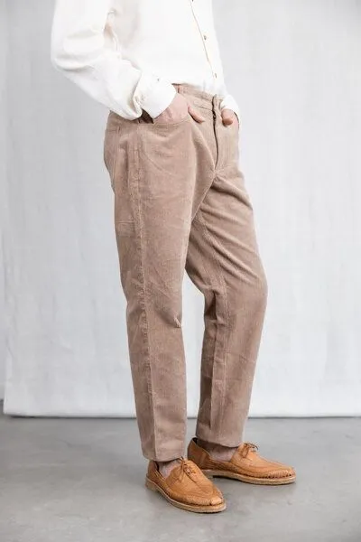 Jyoti - Fair Works Jyoti - Fair Works Bio-Baumwollcord Hose Prakrit, Cappuccino, – Produktbild 3 von 4