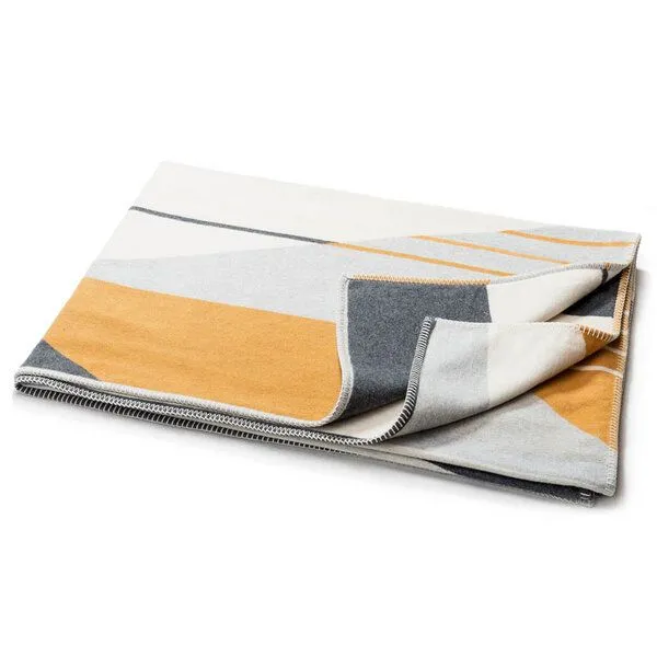 david fussenegger David Fussenegger Kuscheldecke Geo, Senf, – Produktbild 1 von 4