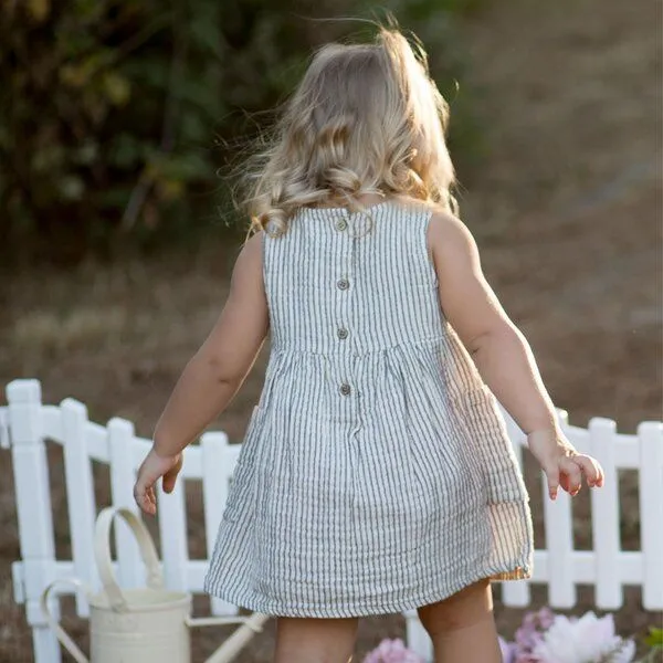 OrganicEra OrganicEra Bio Musselin ärmelloses Kleid mit Tasche, Antrasith gestreift – Produktbild 2 von 4