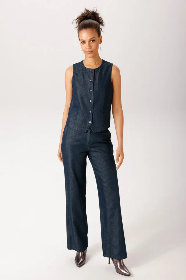 Aniston CASUAL Kurzweste aus strukturiertem, weichen Denim - NEUE KOLLEKTION, Blau, – Produktbild 5 von 5