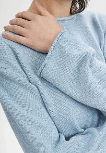 MELA MELA Rollsaum Strickpullover Style GEETHA aus 100% Bio-Baumwolle, Salty blue melange, – Produktbild 5 von 5