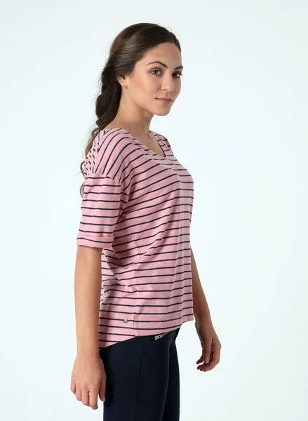 ORGANICATION ORGANICATION Gestreiftes T-Shirt mit 1/2 Arm und längerem Rückenteil, Strawberry ice & navy, – Produktbild 3 von 4