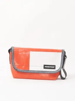 Freitag Freitag F41 Hawaii Five-O - red white (000004289638) – Produktbild 1 von 1