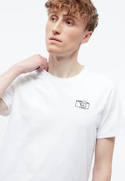 Givn Berlin Givn Berlin T-Shirt GBCOLBY (CAMERA) aus Bio-Baumwolle mt Stickerei, White, – Produktbild 4 von 4