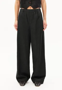 ARMEDANGELS ARMEDANGELS JONVAALIE PREMIUM Damen Webhose aus TENCEL Lyocell – Produktbild 1 von 1