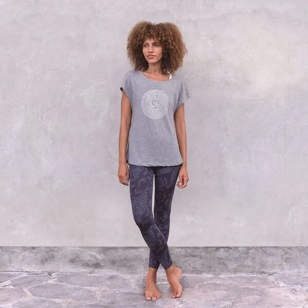 Jaya Jaya OM - Damen - loose cut T-Shirt aus 100% Biobaumwolle, Grey melange, – Produktbild 2 von 3