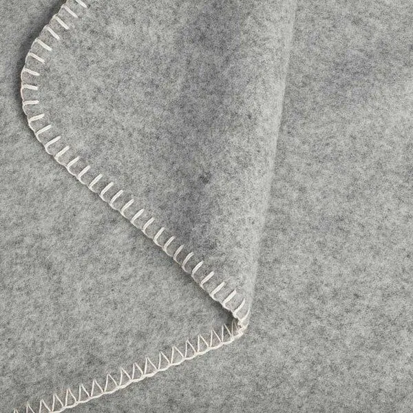 Yumeko Babydecke 75x100 cm Yumeko aus 100% Mulesingfreier Merinowolle, Grey/white, – Produktbild 2 von 3