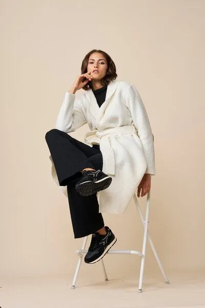 LANA Organic LANA Organic Longjacke aus Wollfilz, Modell Dunja, Natur, – Produktbild 2 von 4
