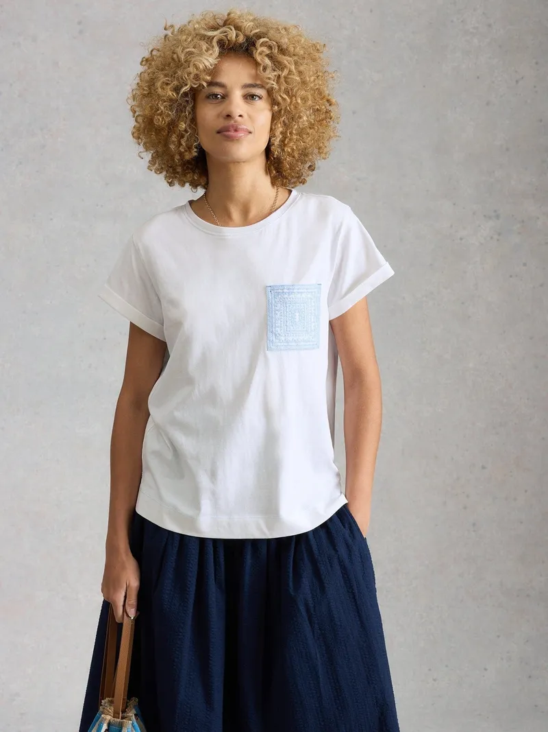 White Stuff T-Shirt Gina mit bestickter Tasche - 40, Weiß multi, – Produktbild 1 von 4