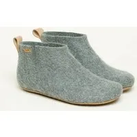 Magicfelt Magicfelt 743 Hüttenschuhe aus 100% Merino-Wolle - Hausschuh für Damen & Herren - Made in Tirol - Hochwertige & robuste Ledersohle, Grau, – Produktbild 1 von 2