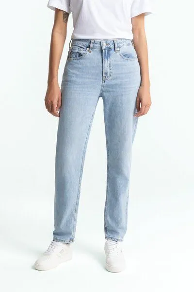 Kings Of Indigo Kings Of Indigo Caroline Cropped Stretch Mid Rise Tapered Atria Super Light Used – Produktbild 2 von 4
