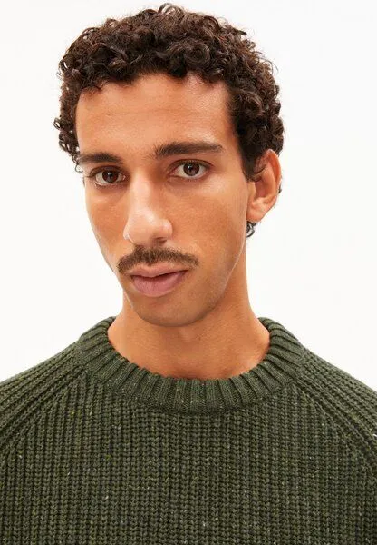 ARMEDANGELS ARMEDANGELS Kiaano Tweed Herren Pullover aus recyclem Bio-Woll Mix, Dark earth tweed, – Produktbild 3 von 4