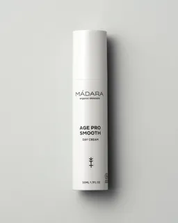 Madara Cosmetics Madara Cosmetics Smooth Tagescreme – Produktbild 1 von 1