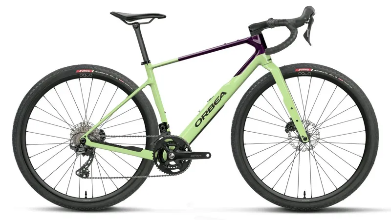 We Cycle Orbea Terra M20TEAM Carbon Gravel Fahrrad acid gum/fantasy purple carbon view 2027 XS (155-166 cm) | Gravelbikes – Produktbild 1 von 1
