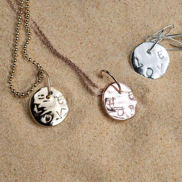 fejn jewelry fejn jewelry Kettenanhänger 'HOPE', Rotgold, – Produktbild 1 von 3