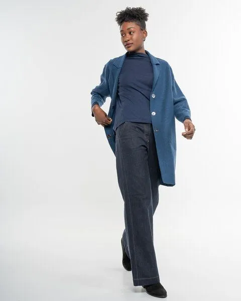 Alma & Lovis Alma & Lovis Edler Walkmantel aus reiner Organic-Wool | Walkmantel, Insigma (blau), – Produktbild 4 von 4