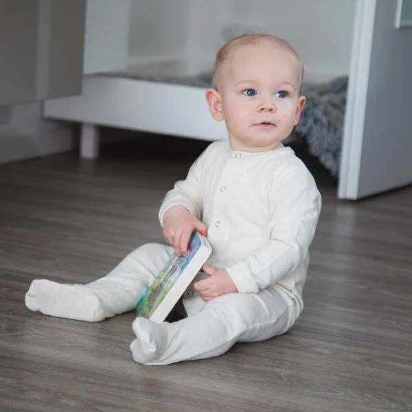 Kokon Zwo Kokon Zwo Baby Schlafanzug 100% Bouretteseide, Natur, – Produktbild 1 von 3