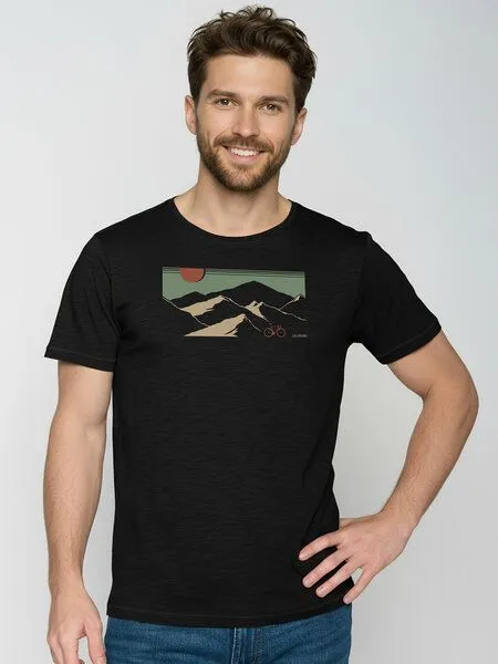 GreenBomb GREENBOMB Mountain Tour Spice - Sportliches T-Shirt aus Bio-Baumwolle / hochwertiger Print / GOTS / Fair & Vegan, Schwarz (schwarz), – Produktbild 1 von 4