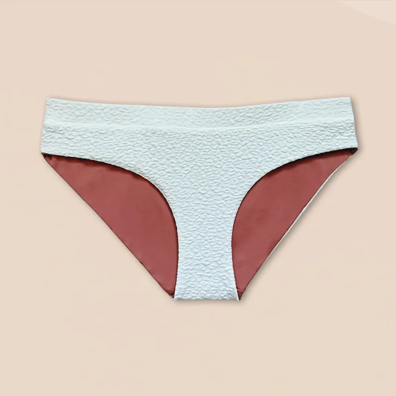 Woodlike Woodlike Damen vegan Bikiniunterteil Reversible Ami Hipster Weiß / Rose Braun, Braun, – Produktbild 2 von 2
