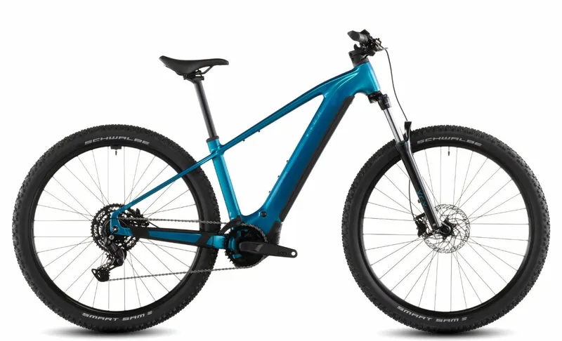 Cube Cube Reaction Hybrid Performance 600 Blau Modell 2026 – Produktbild 1 von 3