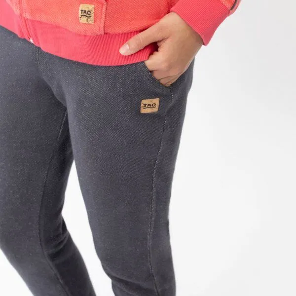 TAO Sportswear TAO Sportswear Lange Damen Jogginghose FLEUR aus Bio-Baumwolle, Grau, – Produktbild 4 von 4