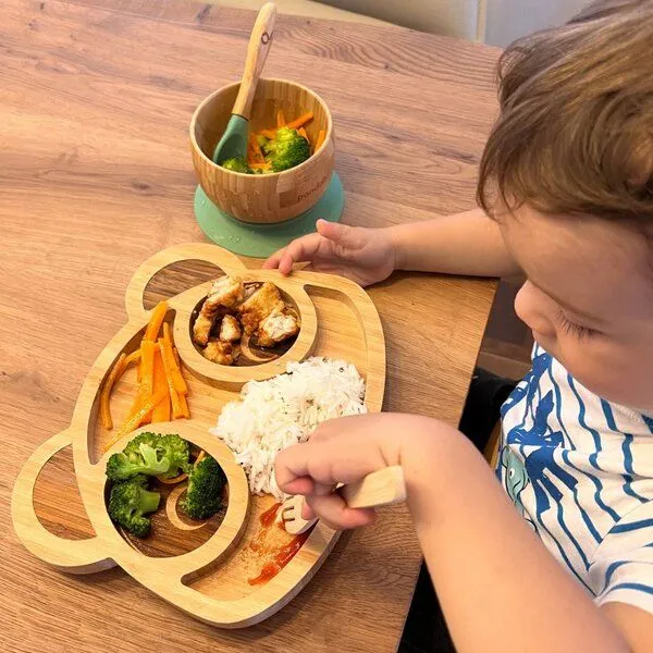 pandoo pandoo Kindergeschirr Set aus Bambus | wiederverwendbares Kindergeschirr – Produktbild 3 von 4