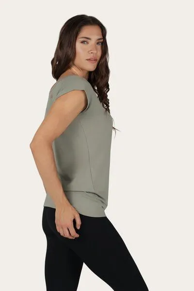 Urban Goddess Urban Goddess Lockeres Asana-Yoga-Shirt, Smokey quartz (grau), – Produktbild 3 von 5