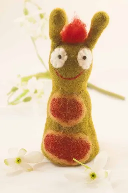 short'n'pietz short'n'pietz Raupe als Filz Eierwärmer – Produktbild 1 von 1