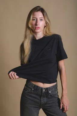 Trendsplant Trendsplant Women's Organic Essential T-Shirt Black – Produktbild 1 von 1