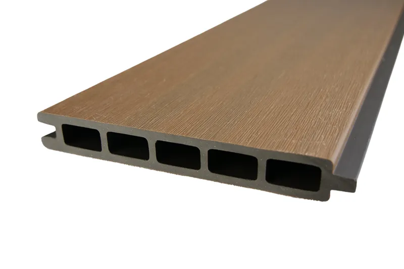 woodstore24 Einzelelement WPC Coex. Zaun / Sichtschutz / Steckzaun, 20 x 140 x 1790 mm, beidseitig stark gebürstet, Modulares Zaunsystem in teak (Serie WoodoWyk) – Produktbild 1 von 1