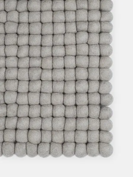 myfelt myfelt Filzkugelteppich rechteckig, 100% Schurwolle, Grau (luis), – Produktbild 1 von 4