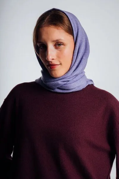 Kopyto Kopyto BIRUANG XL Große Bandana / Halstuch 100% Merinowolle RWS-zertifiziert, ökologisch, unifarben, Lila, – Produktbild 1 von 4