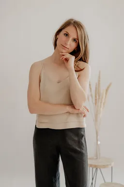Marenika Marenika Damen vegan Oberteil Emma Beige – Produktbild 1 von 1