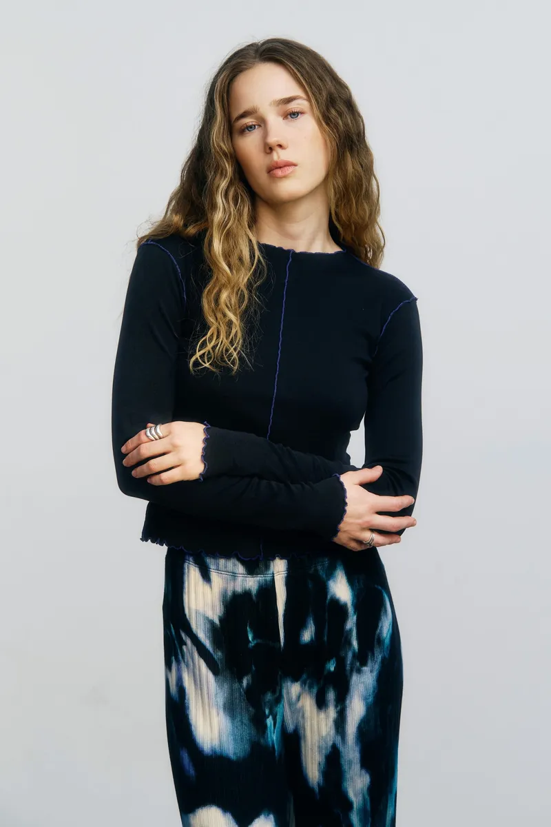 Rotholz Rotholz Damen vegan Longsleeve Pin Tucked, Schwarz, – Produktbild 2 von 2