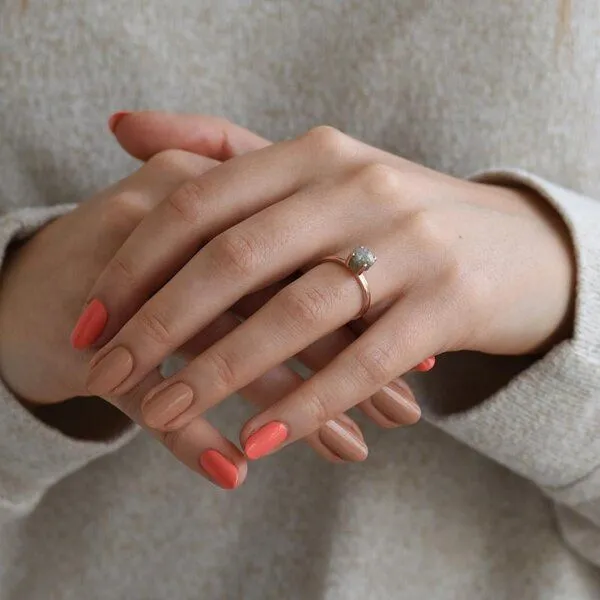 Eppi Eppi Goldener Ring mit Rohdiamant Nemy, Gelb, – Produktbild 3 von 4