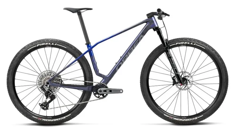 We Cycle Orbea Alma M-PRO 29' ' Carbon MTB Fahrrad noctiluca carbon view/cobalt blue 2027 M (165-180 cm) | Hardtail – Produktbild 1 von 1