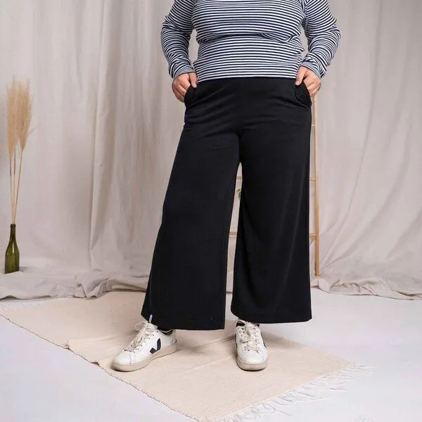 Vresh Clothing Vresh Clothing Vloretta - Soft Culotte mit TENCEL (TM) Lyocell, Schwarz, – Produktbild 4 von 4