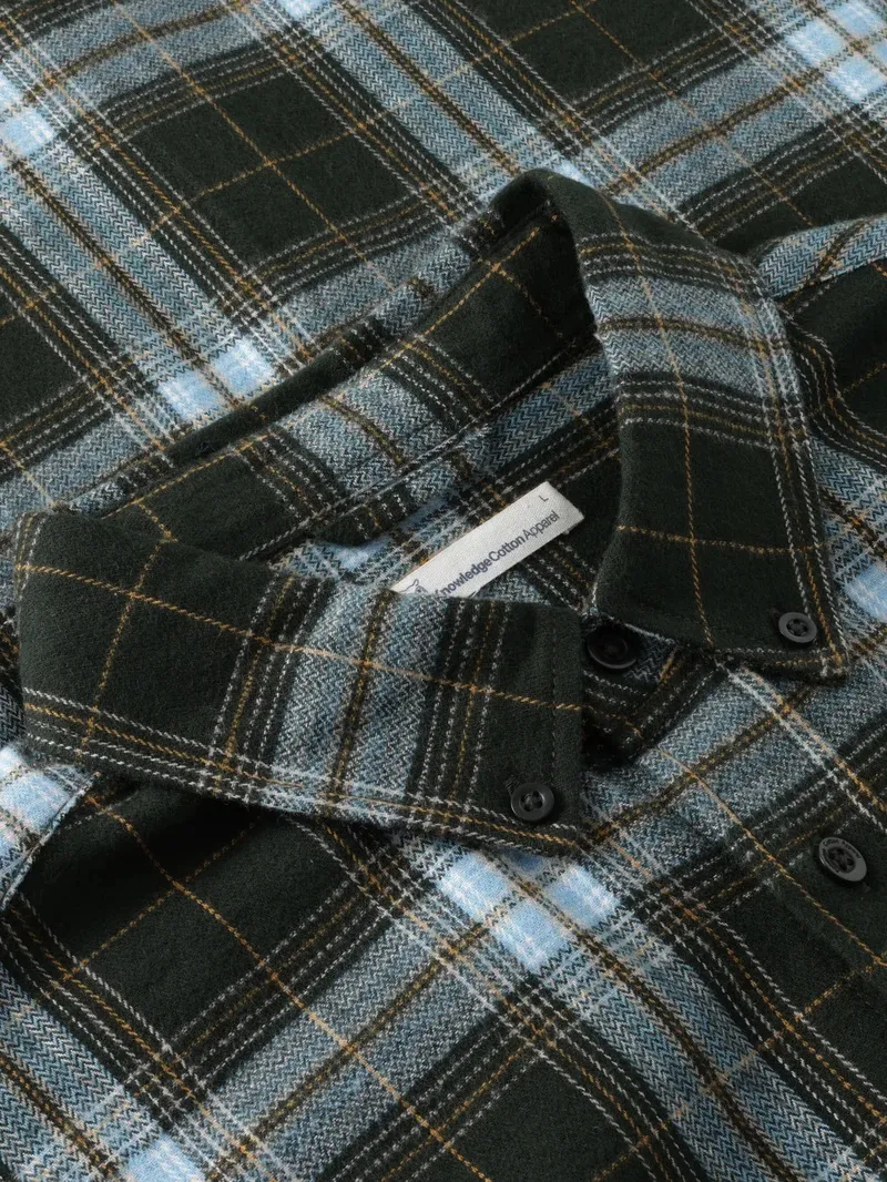 KnowledgeCotton Apparel KnowledgeCotton Apparel Herren vegan Hemd Flanell Dune Regular Karo Grün, Dunkelgrün, – Produktbild 2 von 2