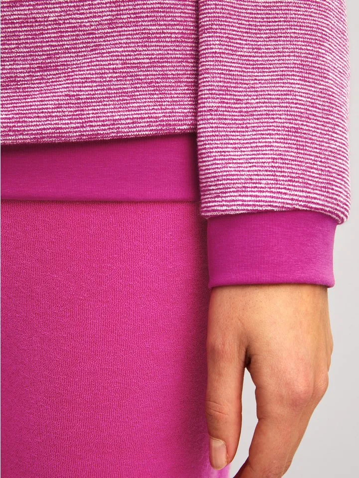 CALIDA CALIDA Schlafanzug Soft Dreams (2 tlg) mit Bündchen, Rundhalsausschnitt, langen Ärmeln, Rot, – Produktbild 5 von 5