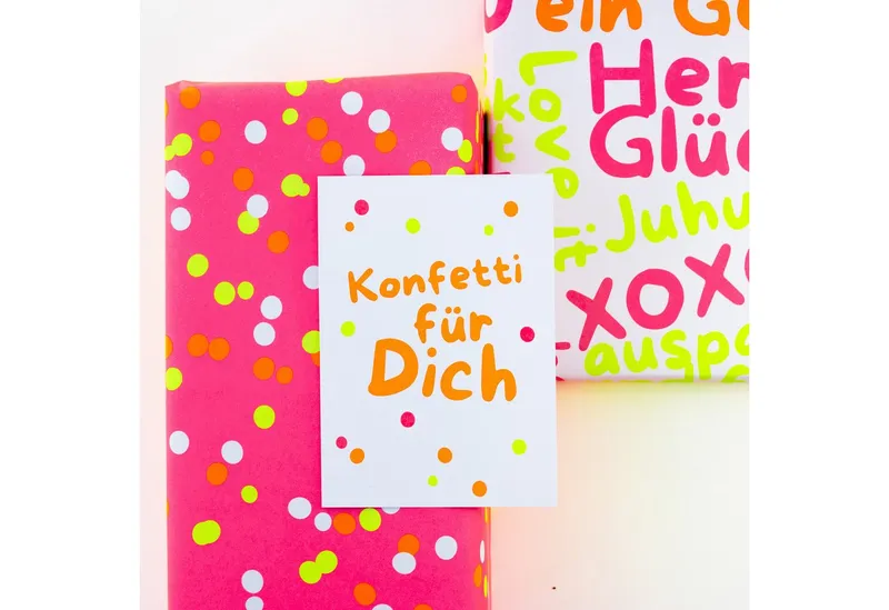 Bow & Hummingbird Bow & Hummingbird Postkarte "Konfetti für Dich" (Neon) aus Recyclingpapier – Produktbild 6 von 6
