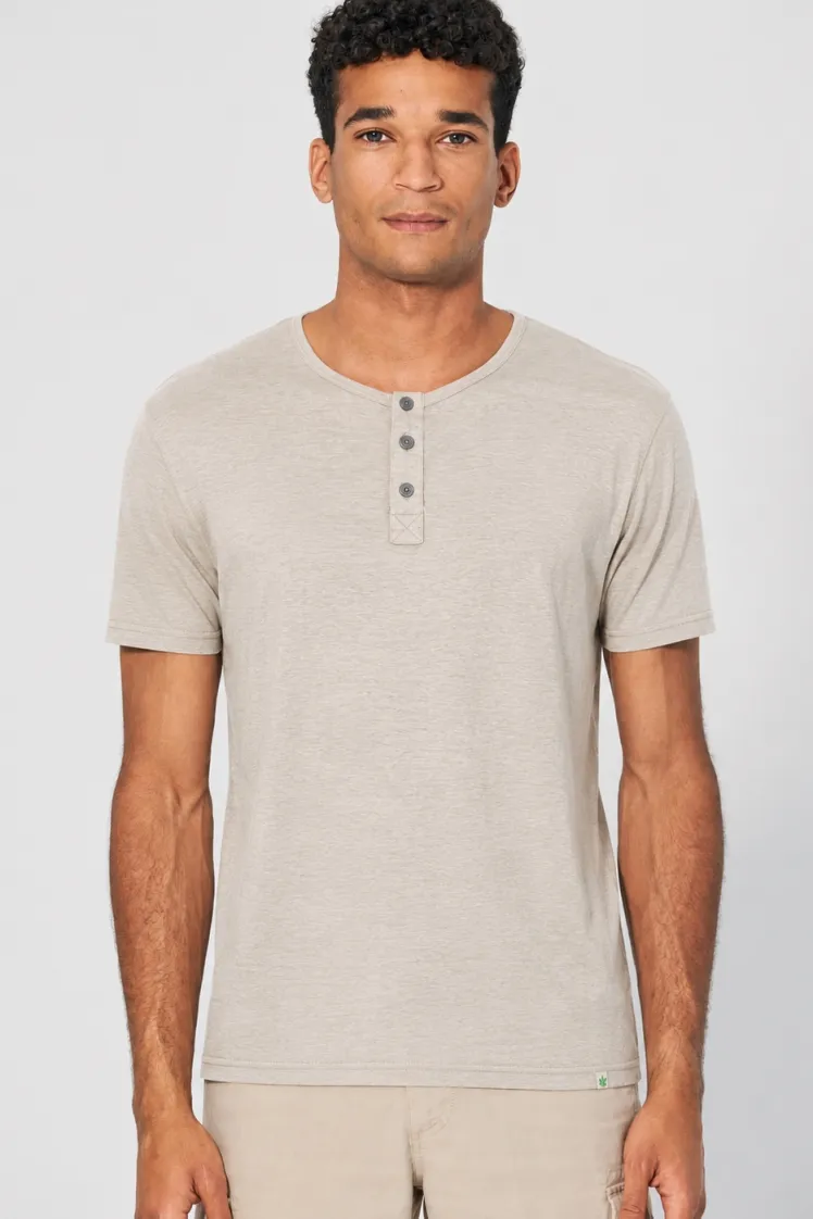 HempAge Hempage Herren vegan T-Shirt Einfarbig Henley Schnitt Distel Beige, Beige, – Produktbild 2 von 2