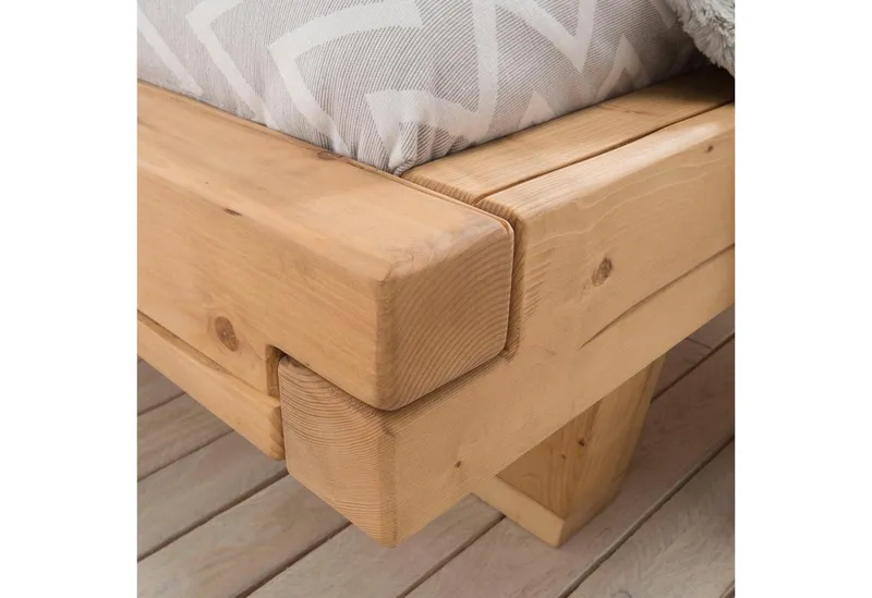 OTTO home Massivholzbett Ultima, Balkenbett, Fichte oder Eiche Massivholz, FSC® zertifiziert (sehr stabil: Hohe Belastbarkeit: 200kg je Seite, mehrere Breiten), Skandinavisches Designerstück, Robust, Füße in Kufenform, Made in EU, Beige, – Produktbild 5 von 7