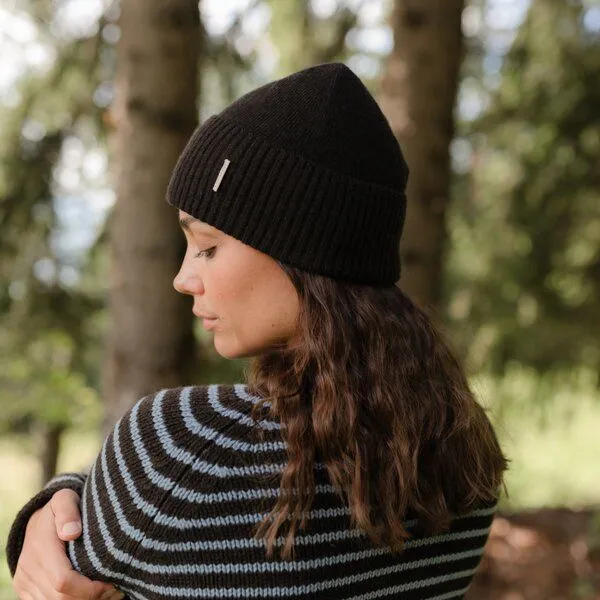 NORDLICHT NORDLICHT Feinstrick Mütze Freya, Braun, – Produktbild 2 von 3